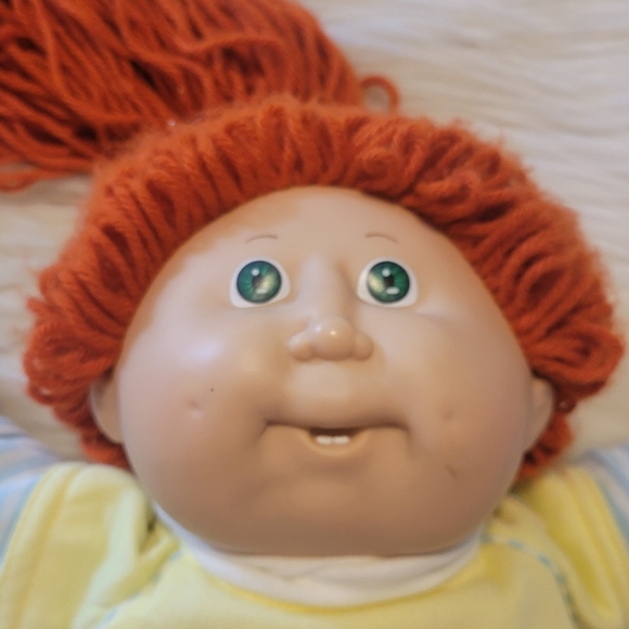 Vintage Cabbage Patch Doll 1986 Red Hair Green Eyes - Picture 2 of 6